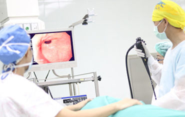 เครื่องส่องกล้องตรวจรักษา ท่อน้ำดีและตับอ่อน (ERCP)
